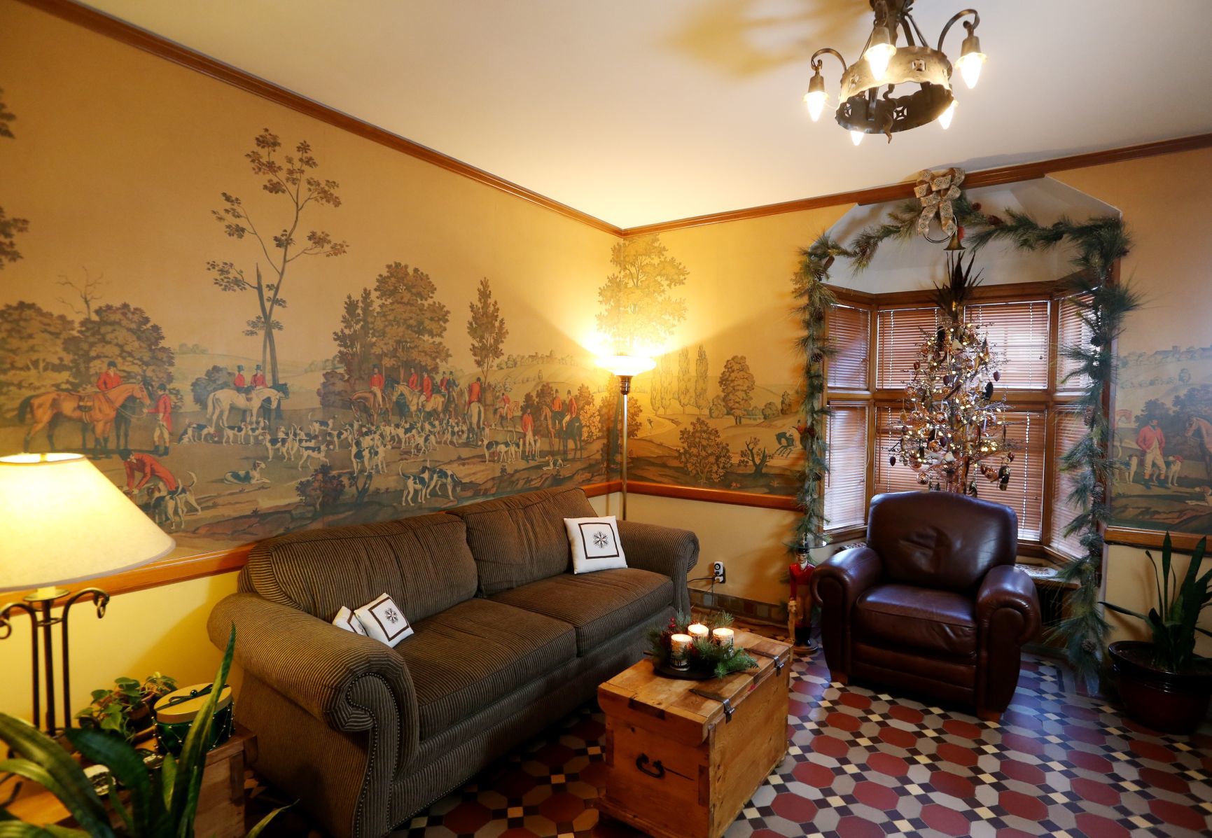 Holiday Tour of Homes